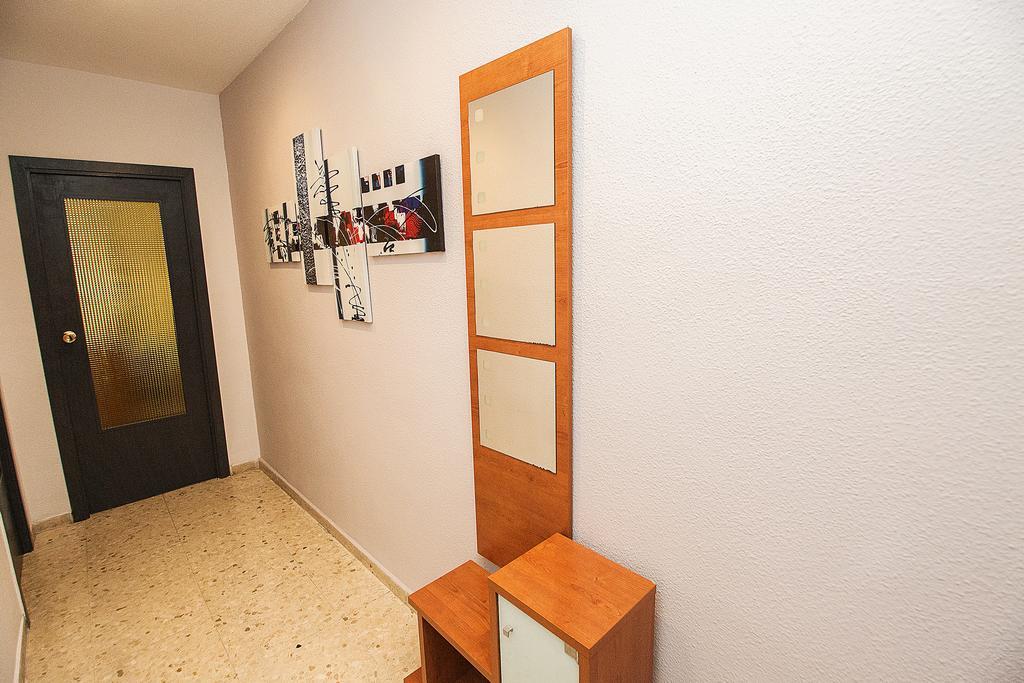 Apartamento Avenida Los Almogavares * Cordoba