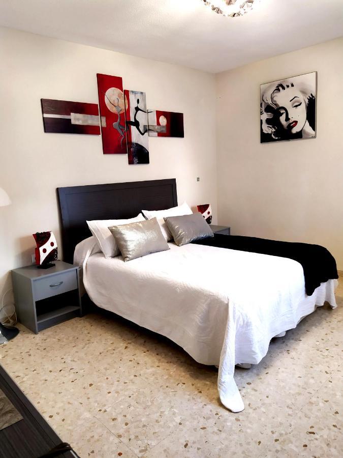 Apartamento Apartamento Avenida Los Almogavares *
