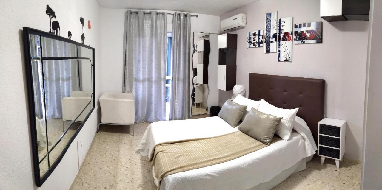 Apartamento Apartamento Avenida Los Almogavares *